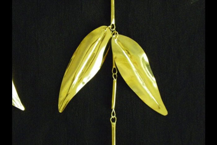 Single Strand Polished Brass Maile Lei