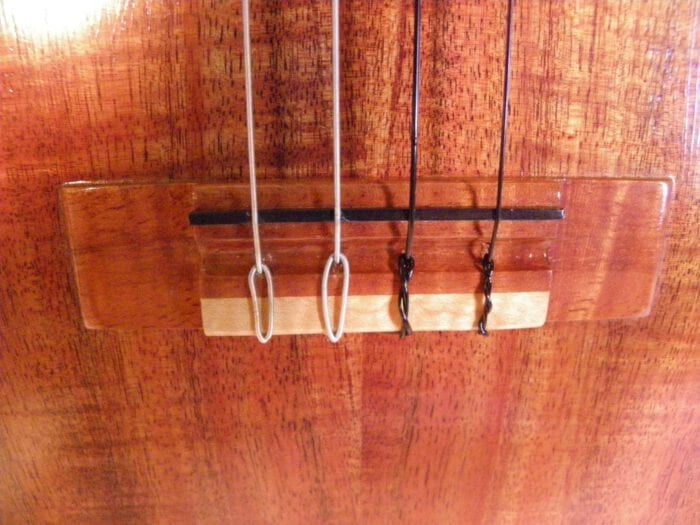 Beautiful Vintage Kamaka Baritone Ukulele - 画像 (14)