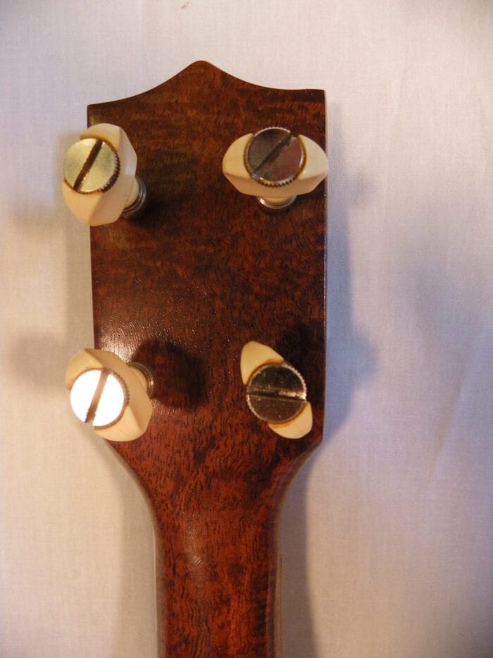 Beautiful Vintage Kamaka Baritone Ukulele - 画像 (10)