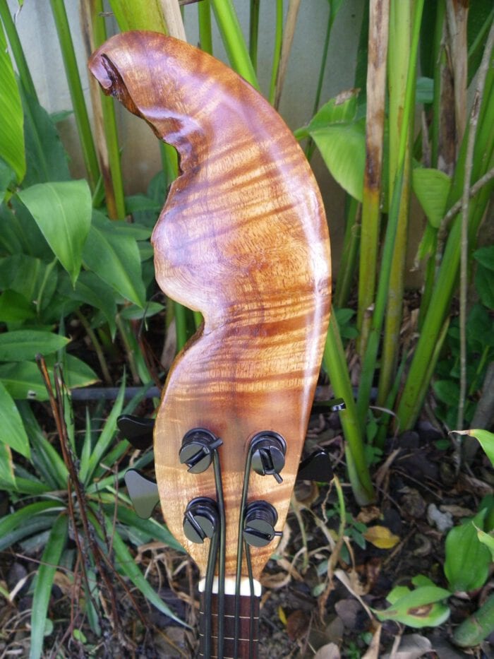 Historical Prototype Ukulele Bass - 画像 (30)