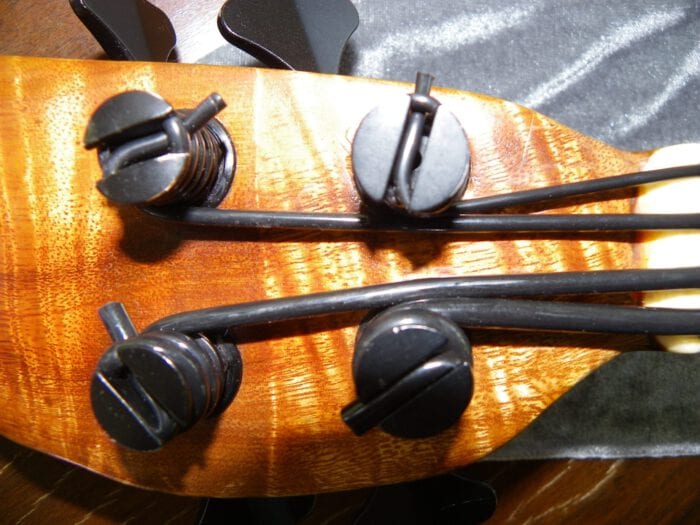 Historical Prototype Ukulele Bass - 画像 (6)