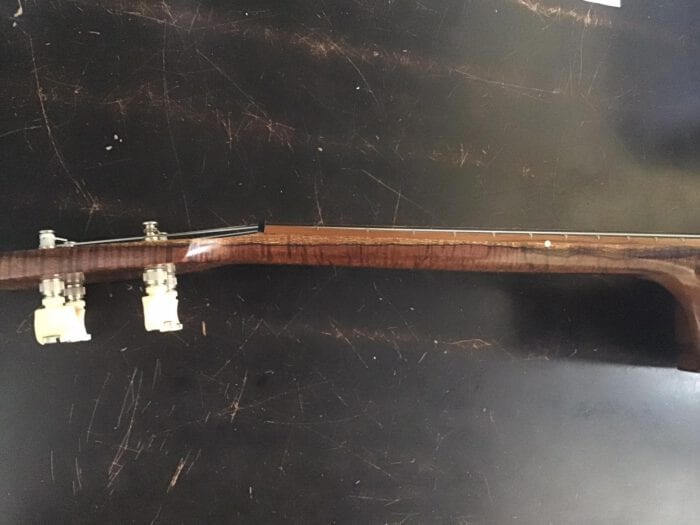 Beautiful Vintage Kamaka Baritone Ukulele - 画像 (5)